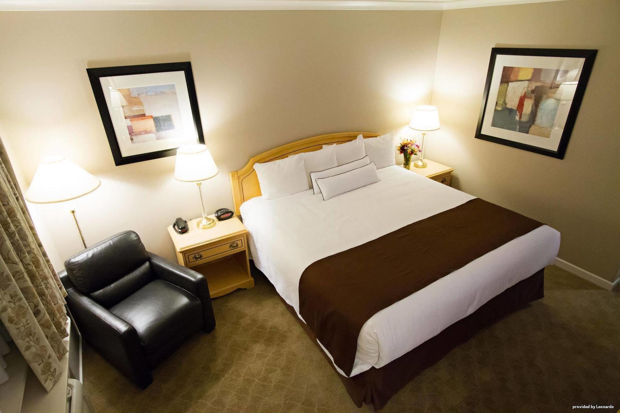 Best Western Plus Columbia River Hotel Trail Екстериор снимка